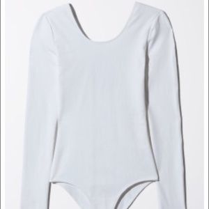 Aritzia Wilfred Free Koopman scoop back bodysuit